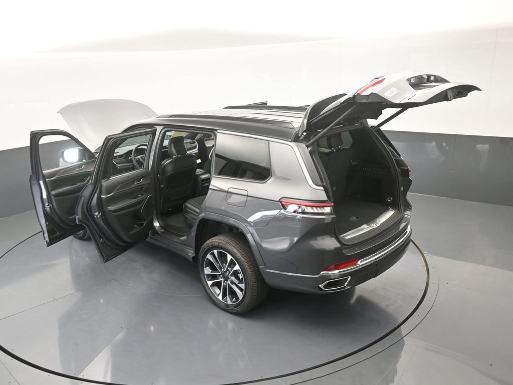 Used 2024 Jeep Grand Cherokee L Overland w/ Luxury Tech Group IV image 71