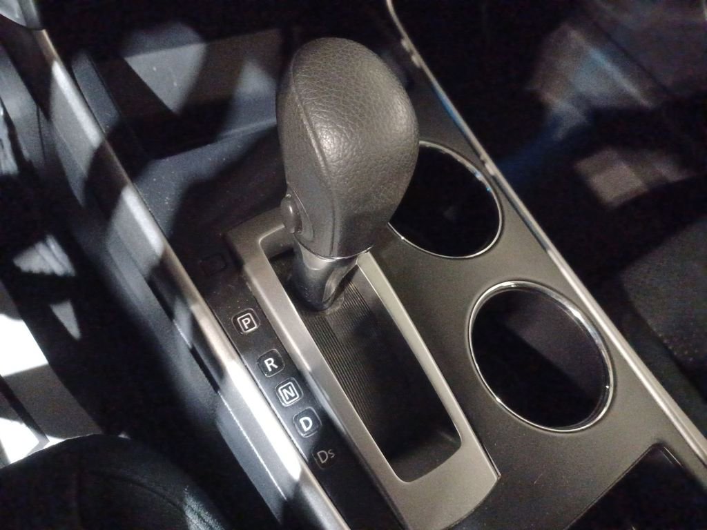 Used 2015 Nissan Altima 2.5 S w/ Power Driver Seat Package FWD image 20