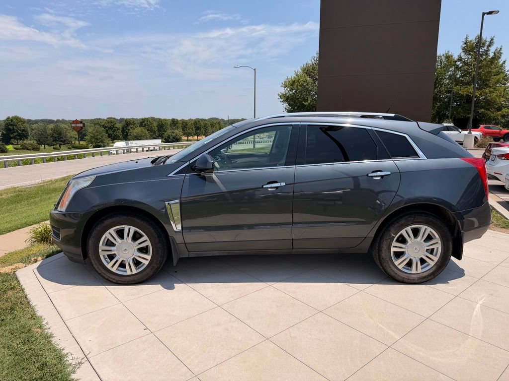 Used 2013 Cadillac SRX Luxury w/ Driver Awareness Package FWD image 6