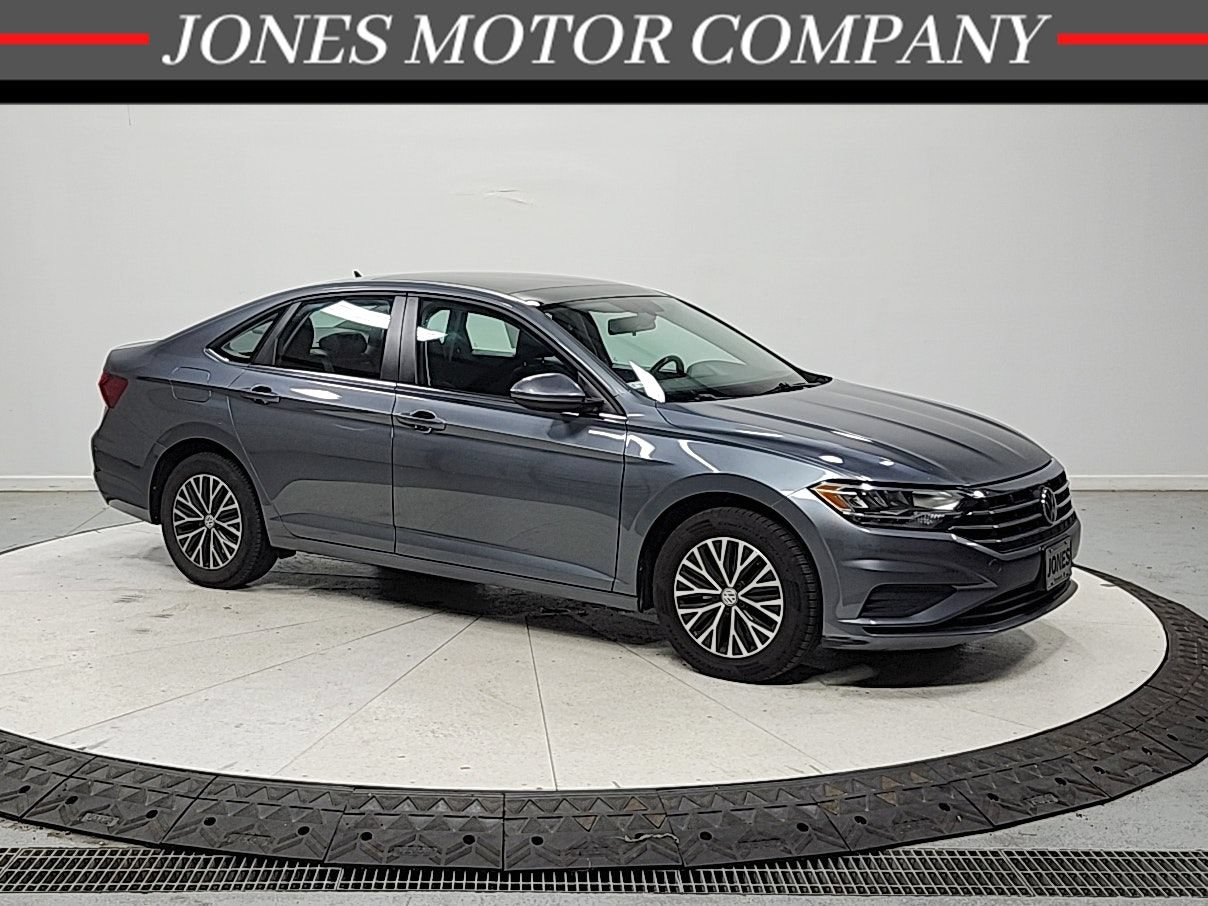 Used 2019 Volkswagen Jetta SE