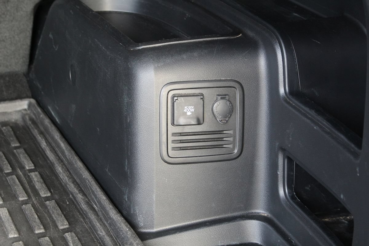 Used 2022 Toyota 4Runner SR5 Premium w/ Moonroof Package AWD/4WD image 20
