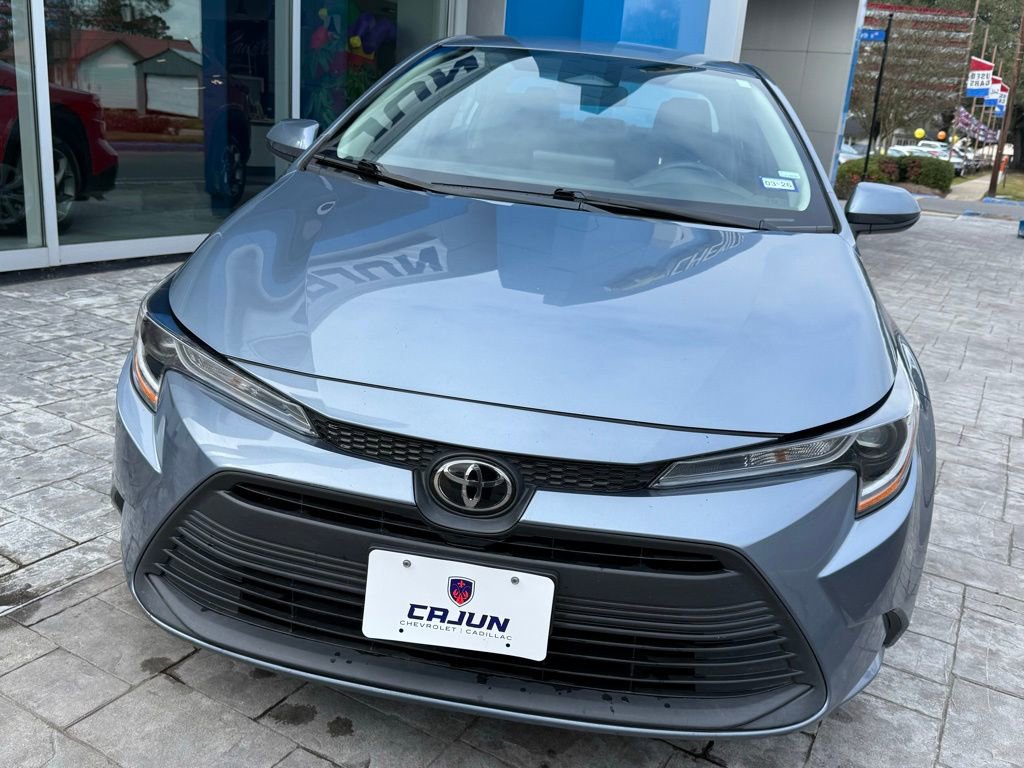 Used 2023 Toyota Corolla LE image 6