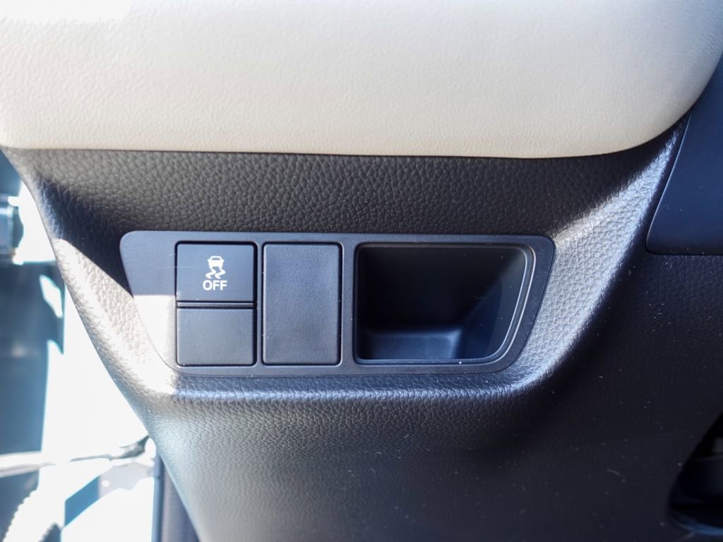 Used 2023 Honda HR-V LX image 16