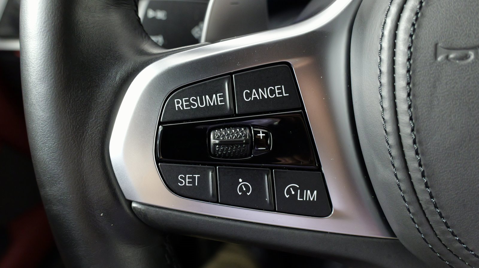 Used 2023 BMW 430i xDrive Convertible w/ M Sport Package image 41