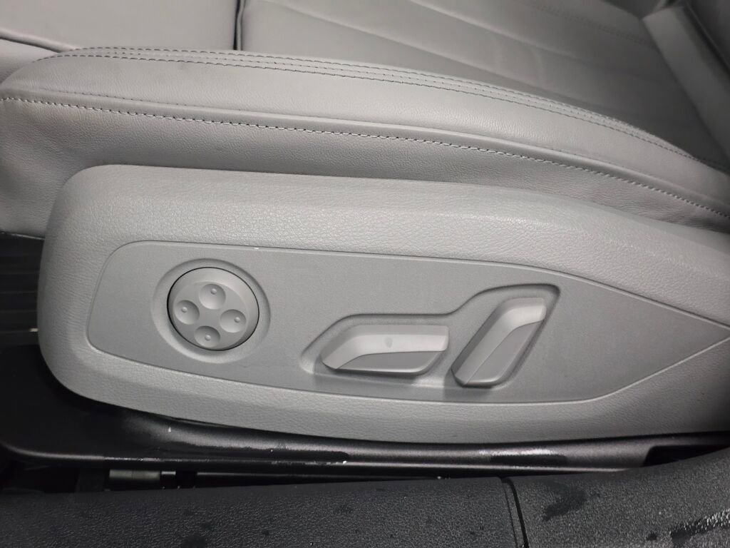 Used 2023 Audi A5 2.0T Premium Plus w/ Premium Plus image 38