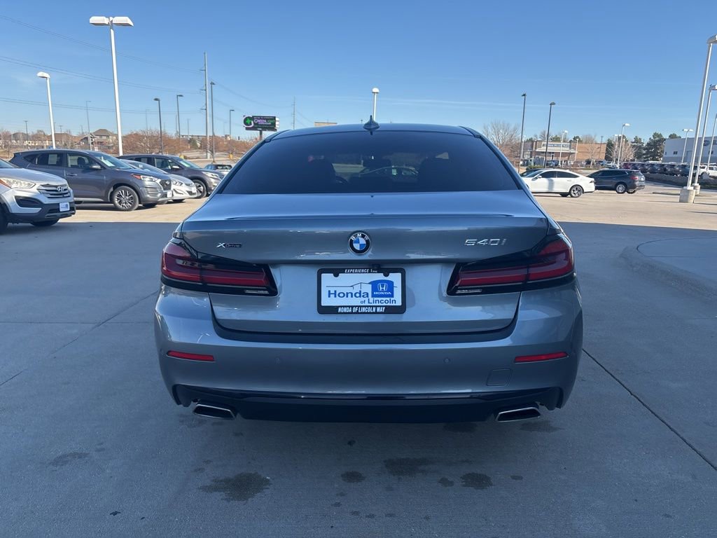 Used 2022 BMW 540i xDrive image 6