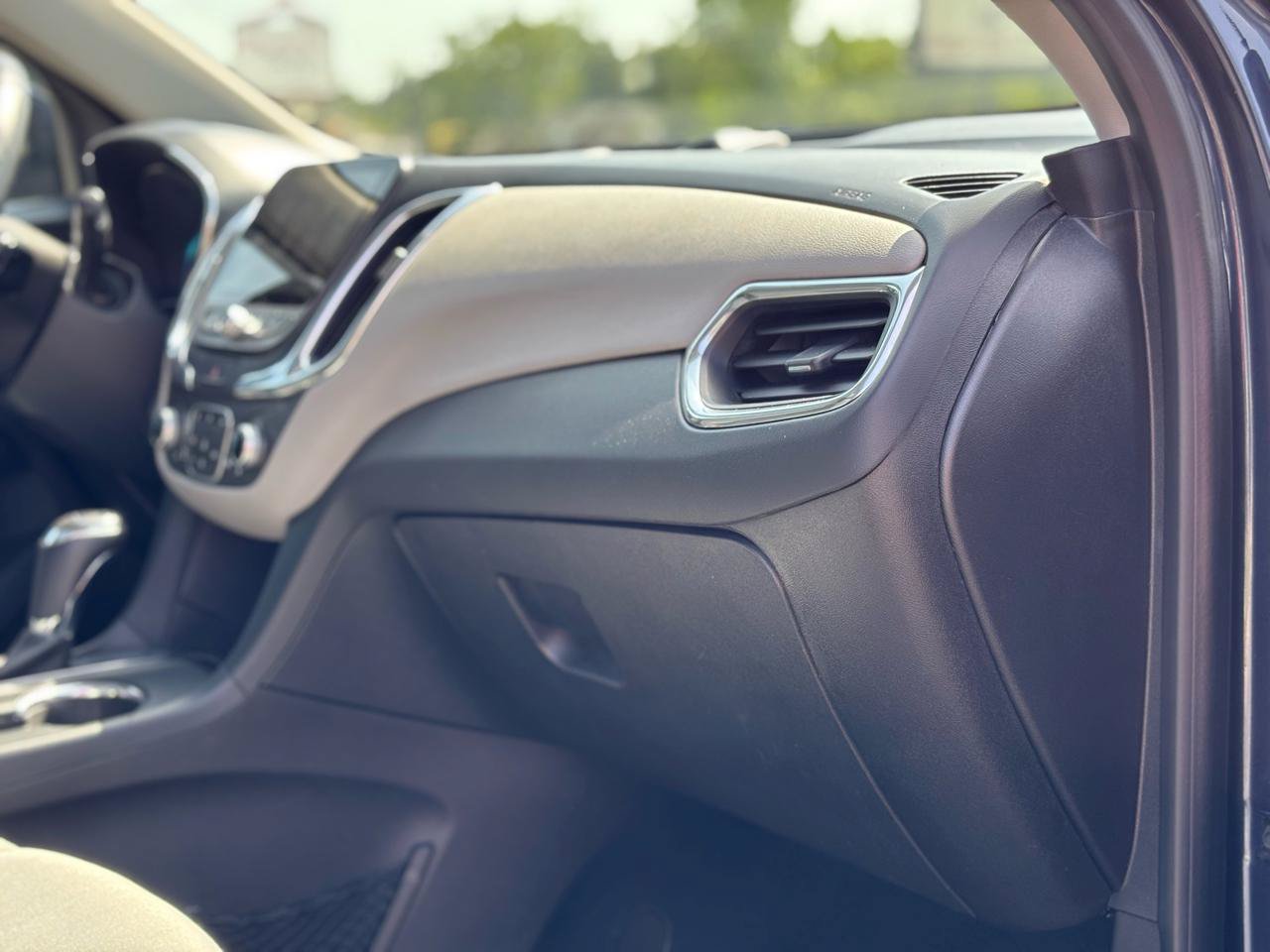 Used 2018 Chevrolet Equinox LT w/ Sun & Infotainment Package FWD image 41