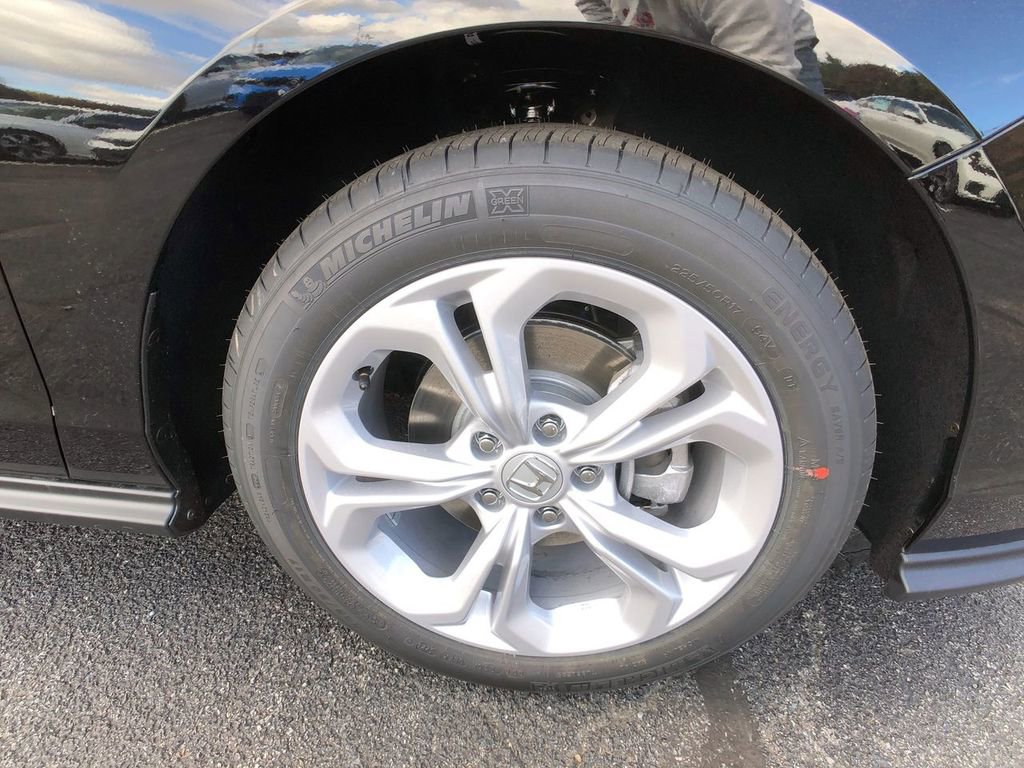 New 2025 Honda Accord LX image 11