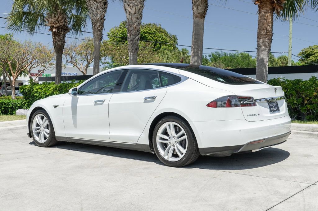 Used 2016 Tesla Model S 85D AWD/4WD image 4