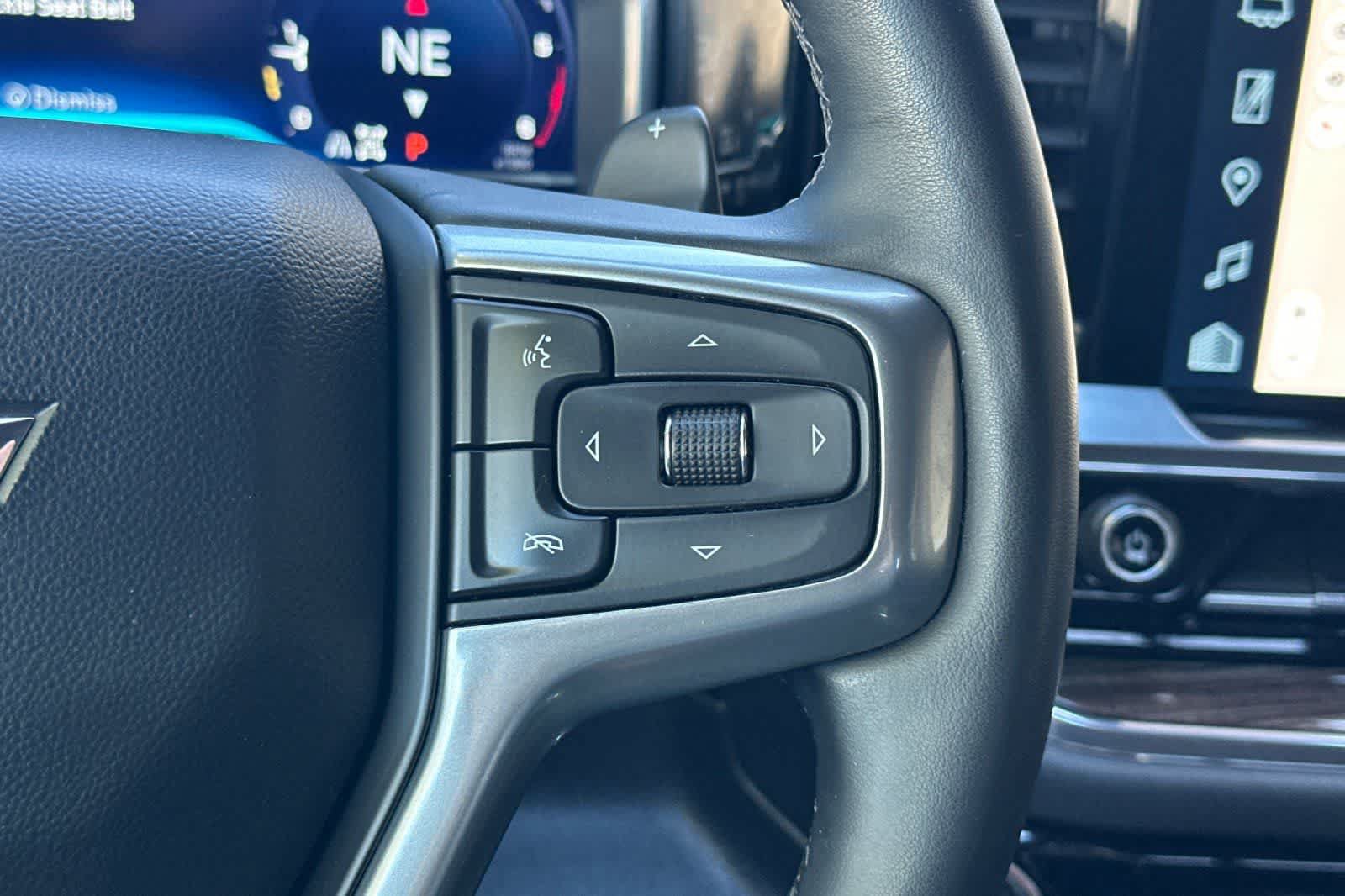 Used 2023 Chevrolet Silverado 1500 LT Trail Boss w/ Convenience Package II AWD/4WD image 29