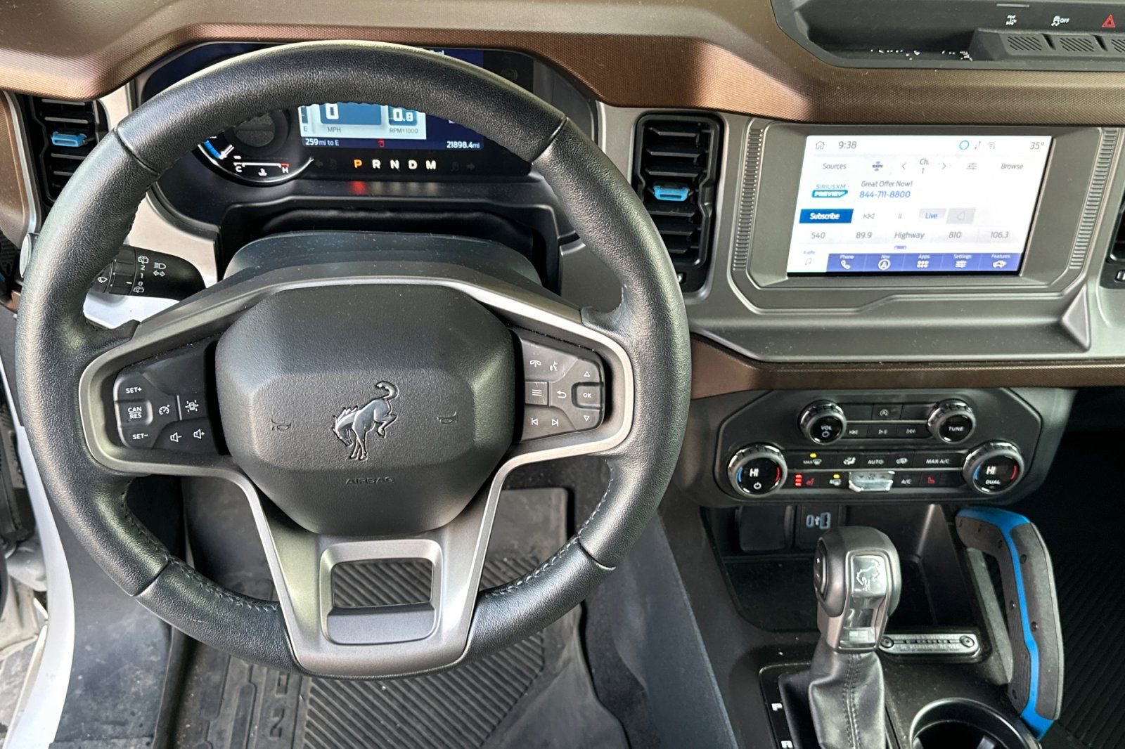 Used 2021 Ford Bronco Outer Banks image 12