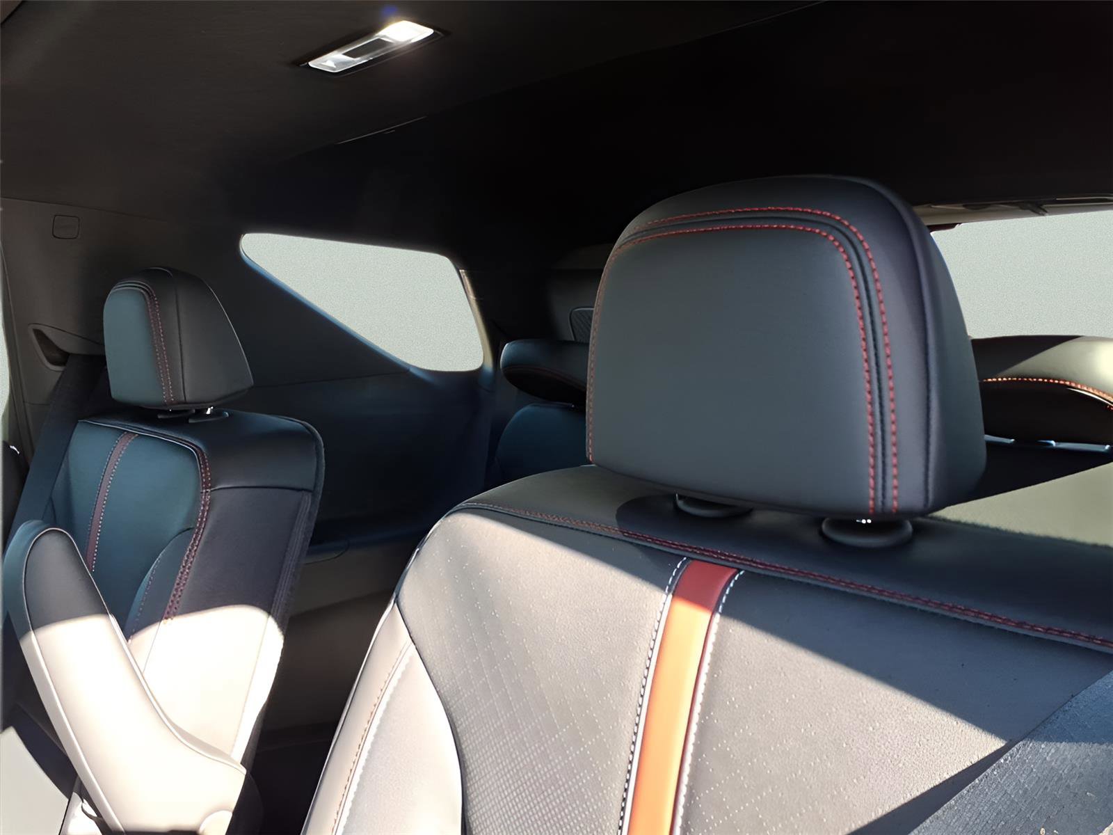 New 2026 Chevrolet Traverse RS w/ LPO, Floor Liner Package image 10