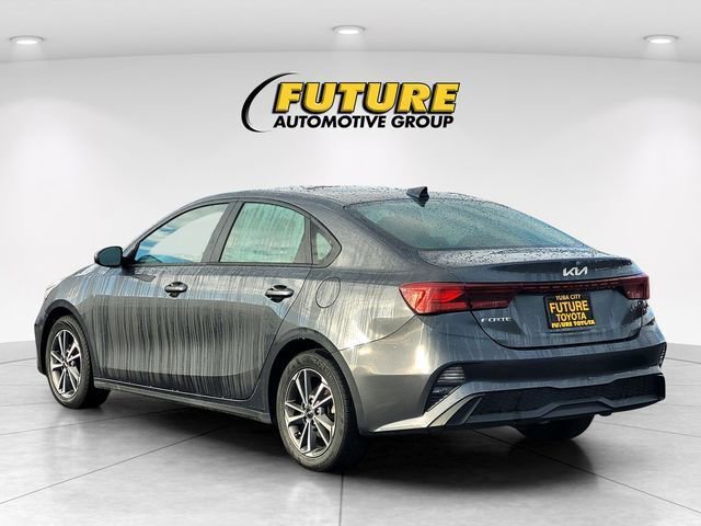 Used 2023 Kia Forte LXS image 7