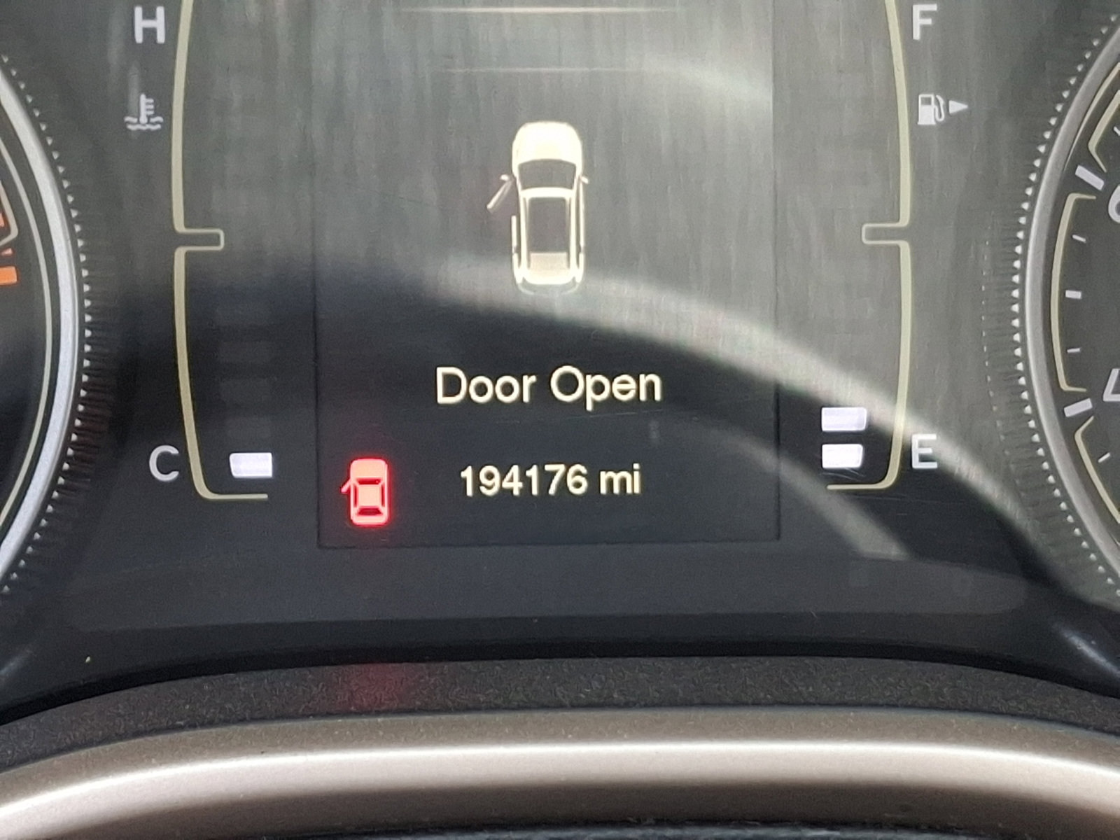 Used 2016 Jeep Cherokee Latitude FWD image 19