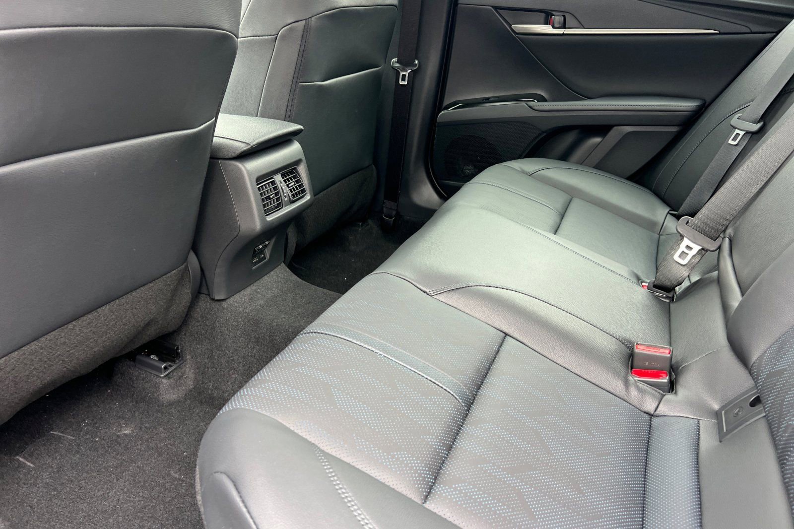 New 2026 Toyota Camry XSE AWD/4WD image 5