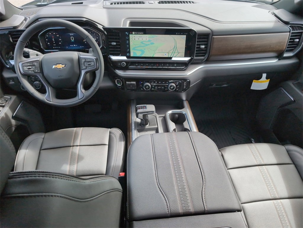 New 2026 Chevrolet Silverado 1500 High Country w/ LPO, Dark Essentials Package image 27