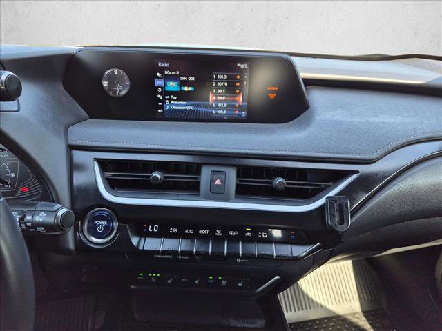 Used 2019 Lexus UX 250h w/ Premium Package AWD/4WD image 13