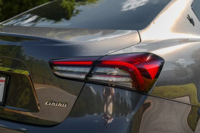 Used 2023 Maserati Ghibli Modena RWD image 19