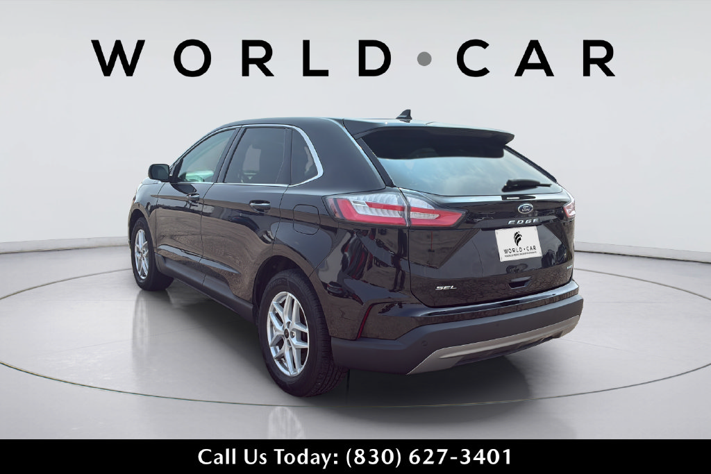 Used 2023 Ford Edge SEL AWD/4WD image 9