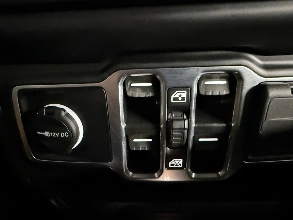 Used 2022 Jeep Gladiator Sport AWD/4WD image 36