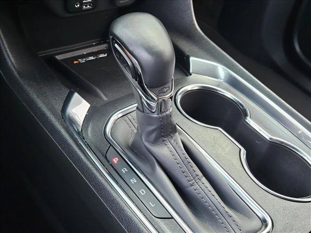 Used 2023 Chevrolet Traverse Premier w/ Redline Edition FWD image 9