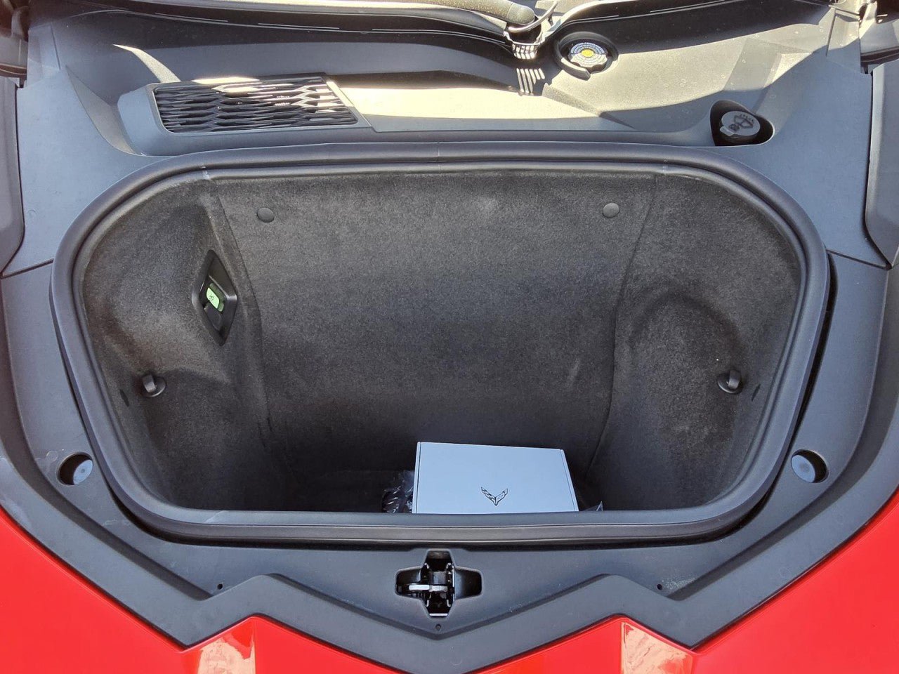 New 2027 Chevrolet Corvette Stingray Coupe w/ Battery Protection Package RWD image 8