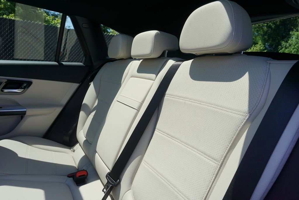 New 2026 Mercedes-Benz GLC 350e 4MATIC image 46