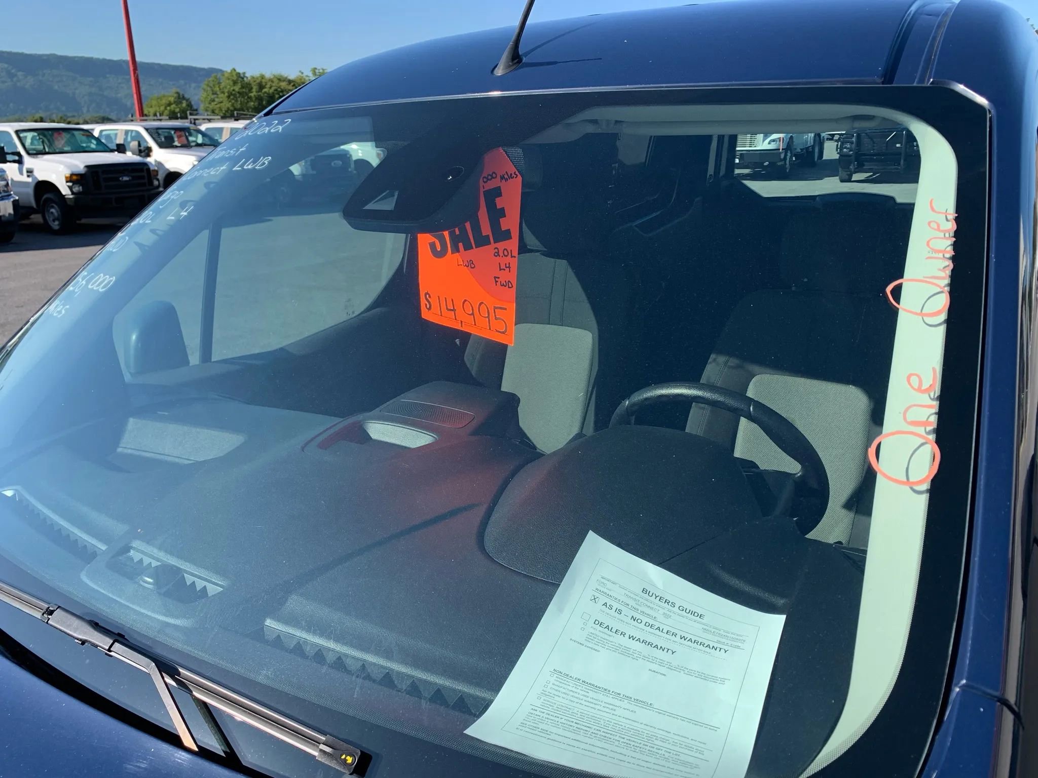 Used 2022 Ford Transit Connect XL image 4