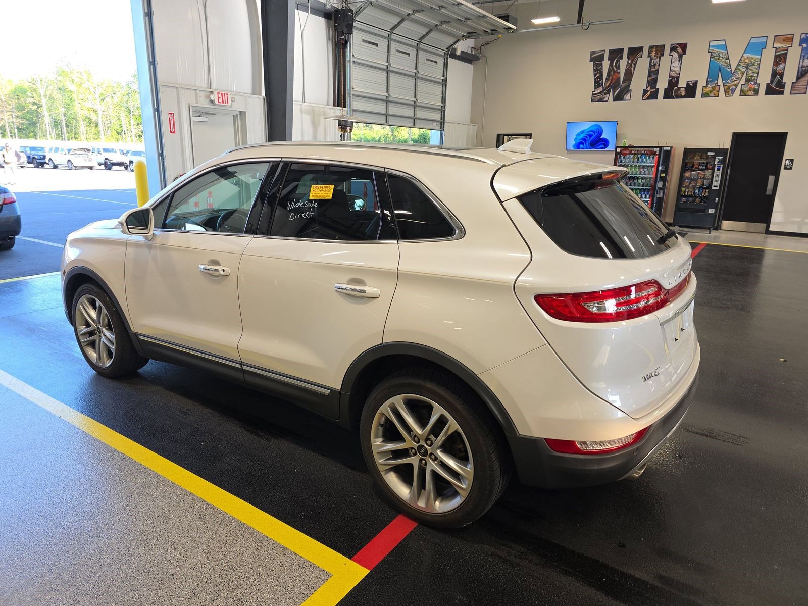 Used 2019 Lincoln MKC Reserve w/ MKC Climate Package image 7