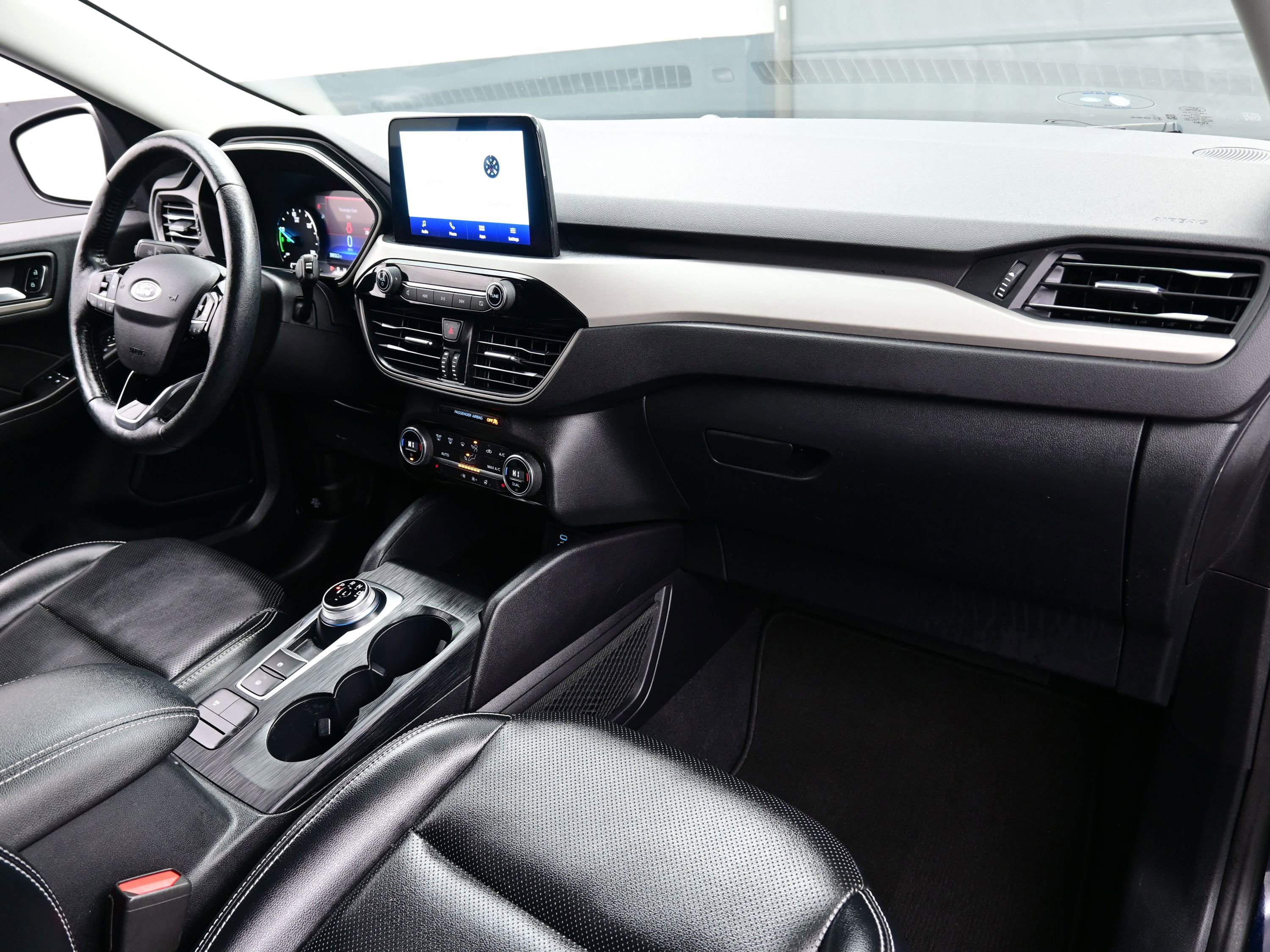 Used 2021 Ford Escape SEL image 16