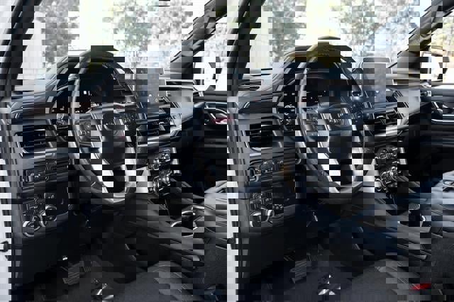 Used 2022 GMC Yukon XL SLE w/ Gmc Pro Safety Plus Package image 57