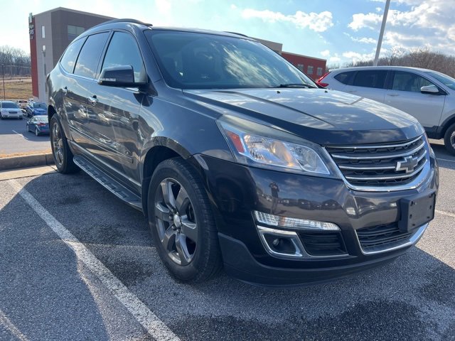 Used 2017 Chevrolet Traverse LT w/ Graphite Special Edition image 6
