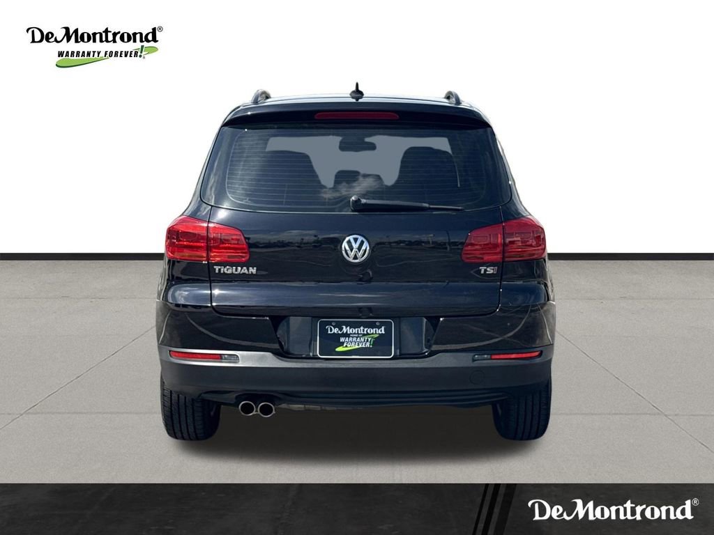 Used 2017 Volkswagen Tiguan S image 5