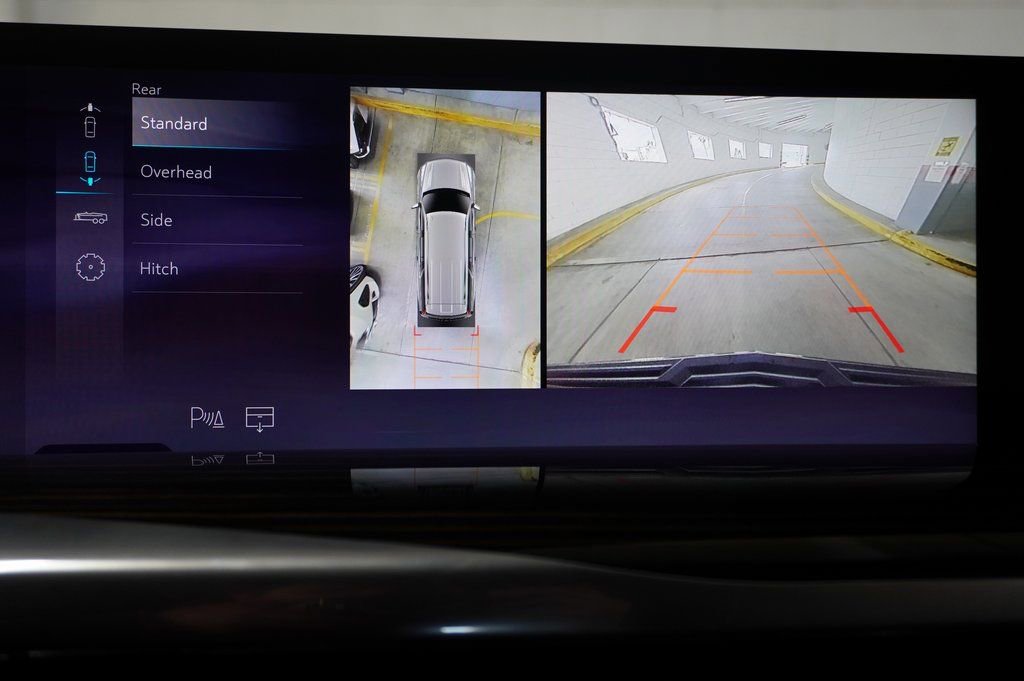 Used 2025 Cadillac Escalade ESV Premium Luxury image 19