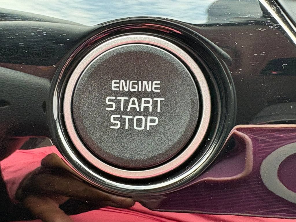New 2026 Kia Seltos S FWD image 23