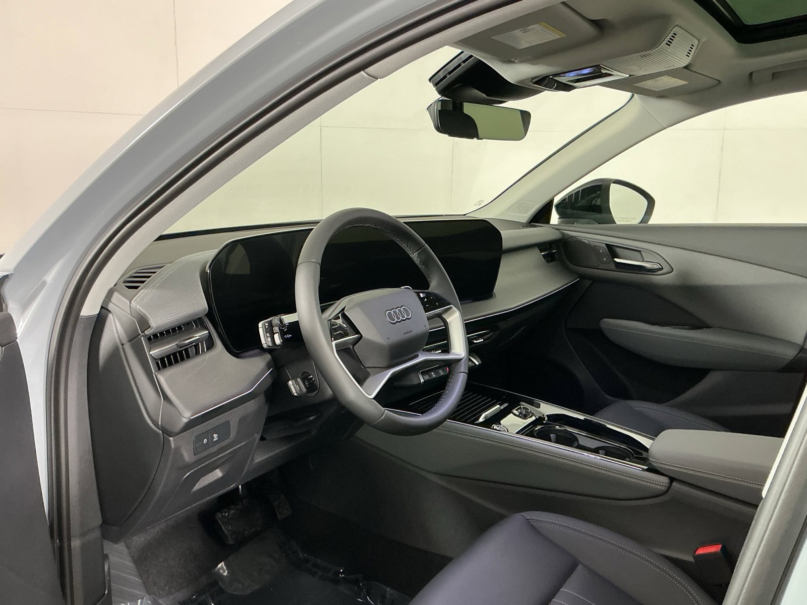 New 2026 Audi Q3 quattro 2.0T AWD/4WD image 10