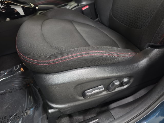Used 2018 Kia Soul + FWD image 29