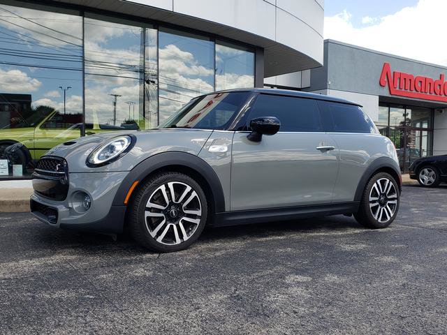 Used 2020 MINI Cooper S FWD image 2