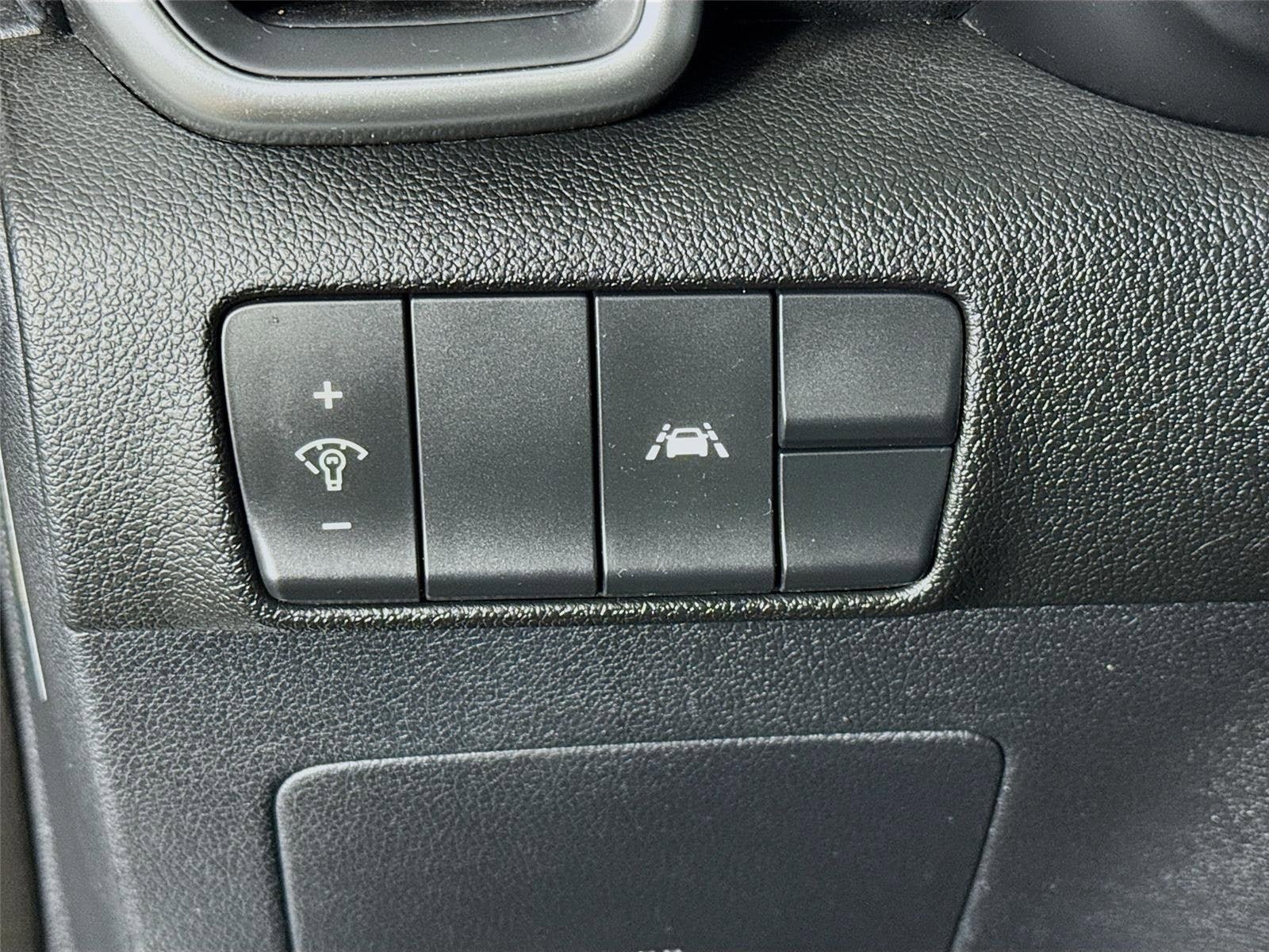 Certified 2022 Kia Sportage LX FWD image 10
