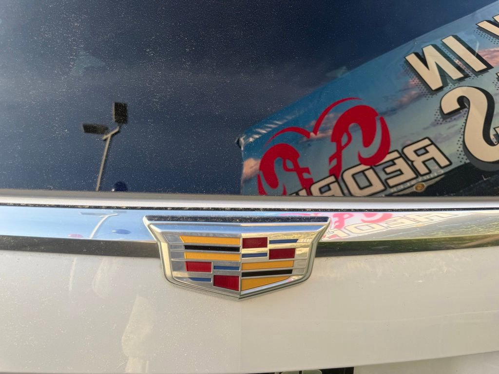 Used 2020 Cadillac Escalade Premium Luxury image 12