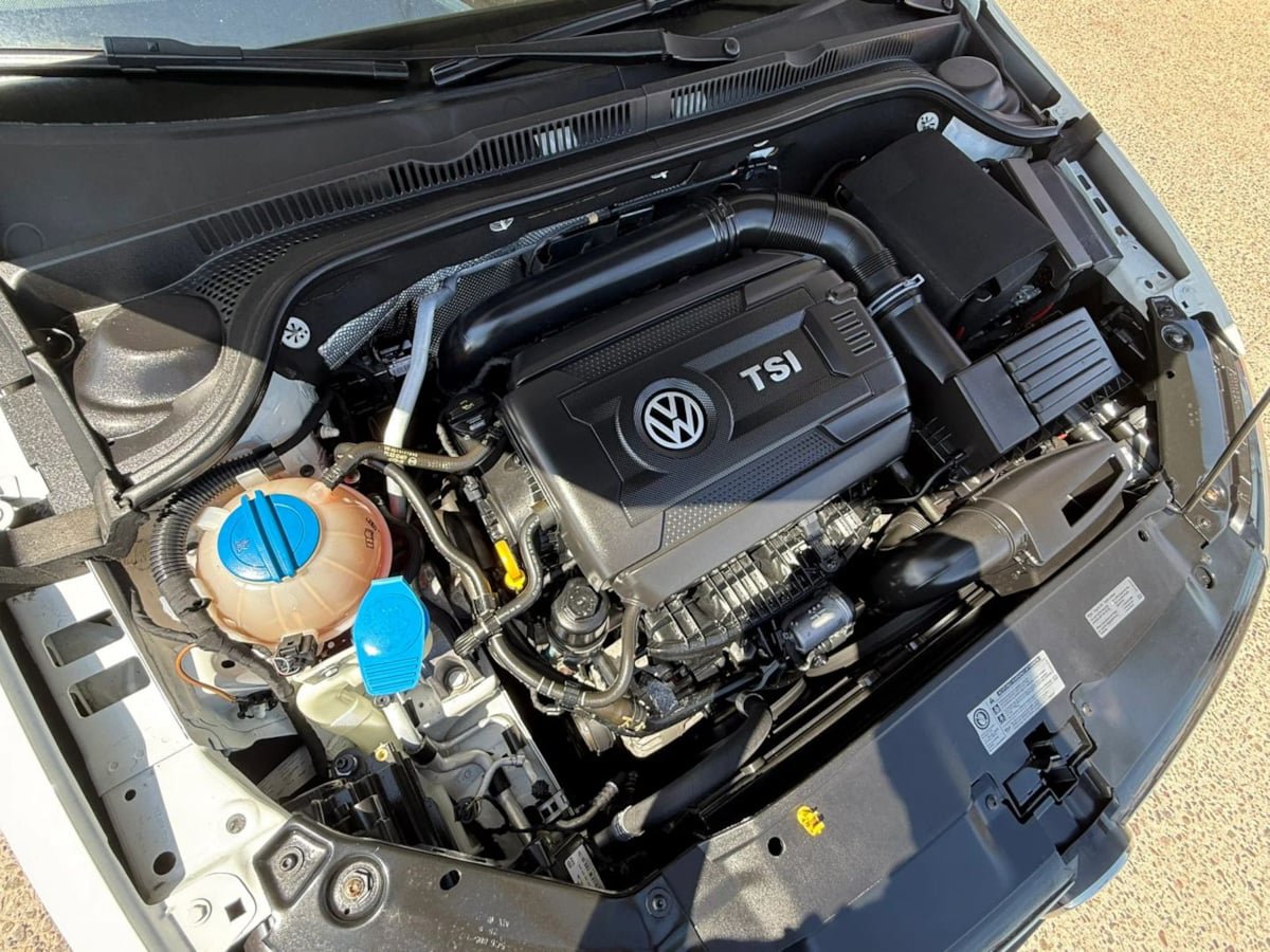 Used 2016 Volkswagen Jetta Sport FWD image 24
