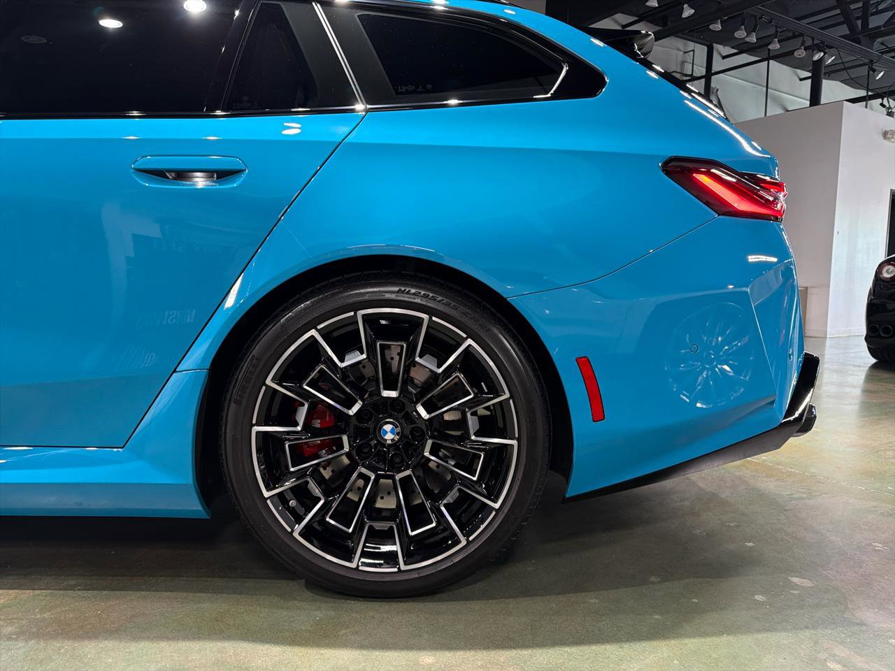 Used 2026 BMW M5 Touring image 5