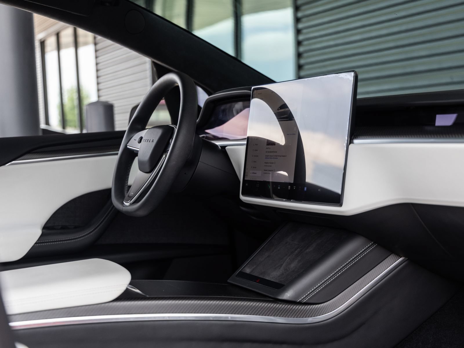 Used 2023 Tesla Model X Plaid AWD/4WD image 44