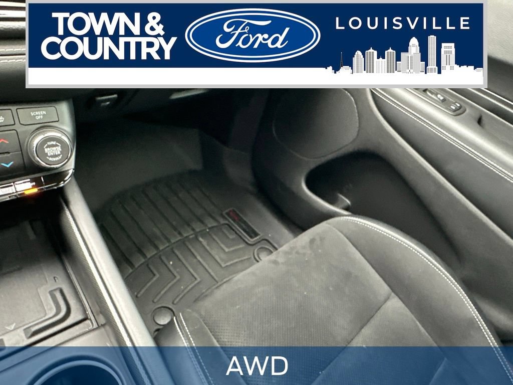 Used 2021 Dodge Durango SRT w/ Technology Group AWD/4WD image 5