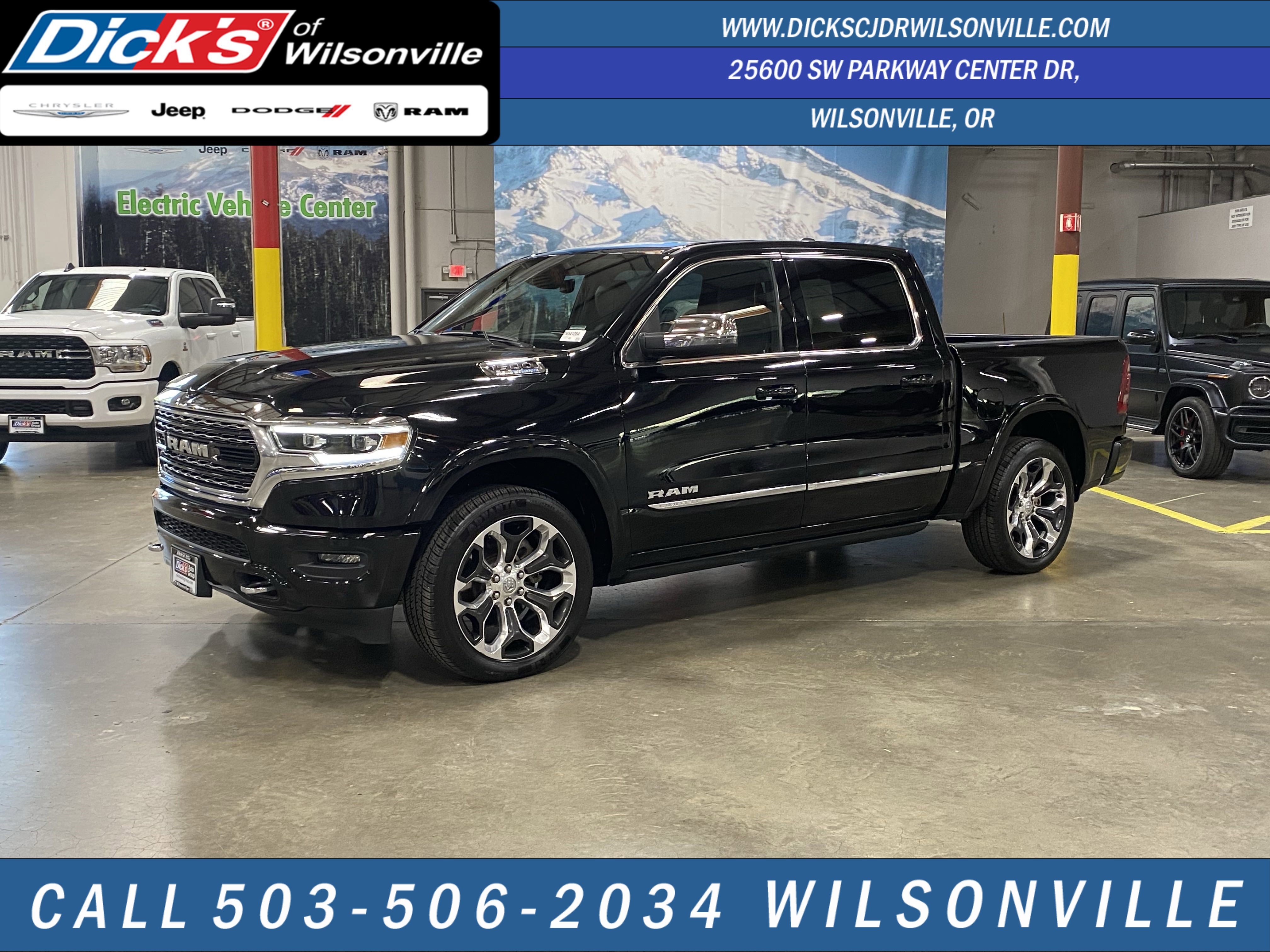 Used 2023 RAM 1500 Limited w/ Body Color Bumper Group