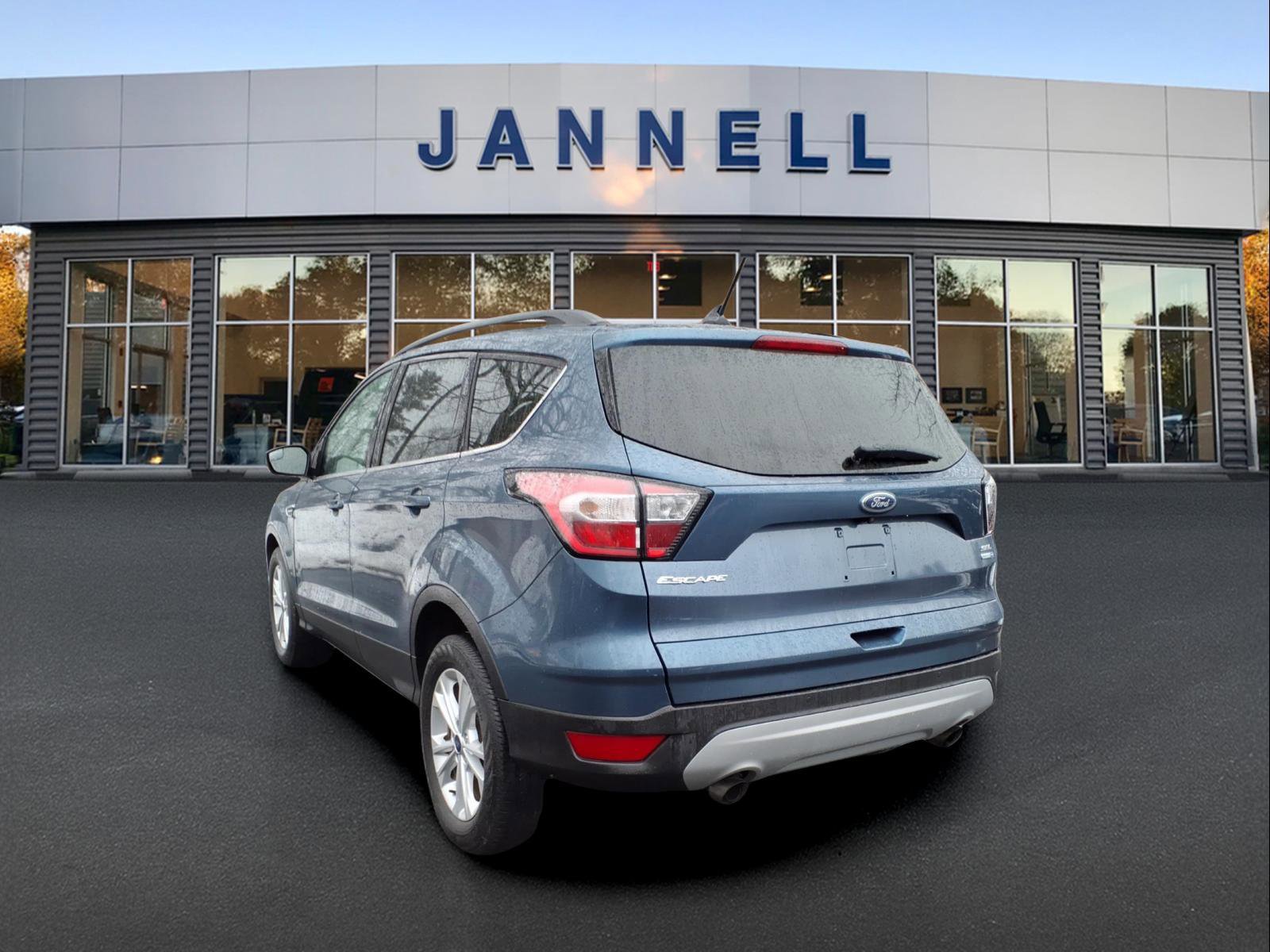 Used 2018 Ford Escape SEL image 7