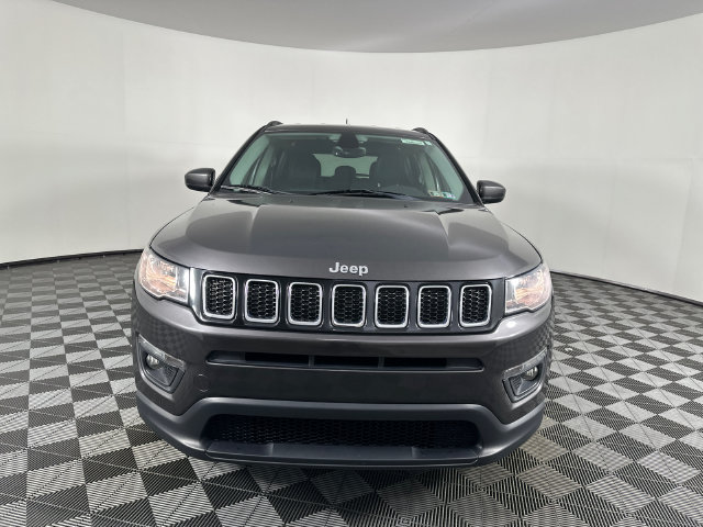 Certified 2017 Jeep Compass Latitude w/ Popular Equipment Group AWD/4WD image 25