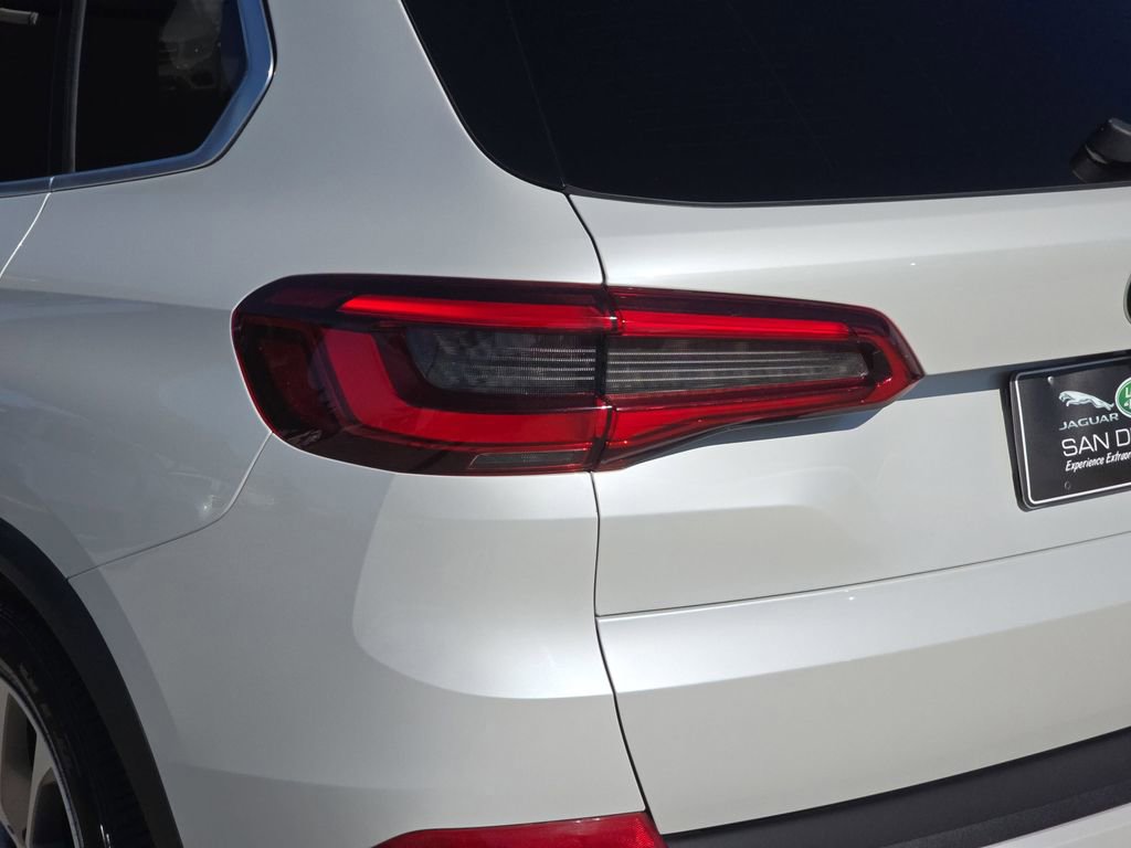 Used 2019 BMW X5 xDrive40i w/ Convenience Package image 38