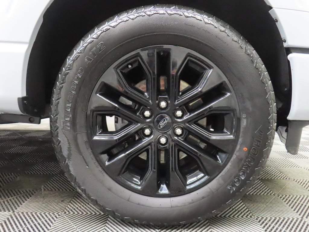Used 2025 Ford F150 Lariat AWD/4WD image 10