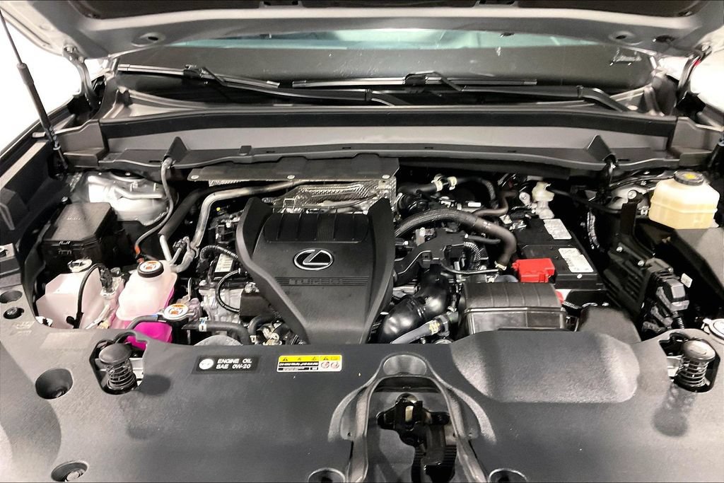 Used 2025 Lexus TX 350 FWD w/ Technology Package image 11